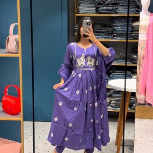 Sets V0008 - kalhalidar style kurta sets with thread work