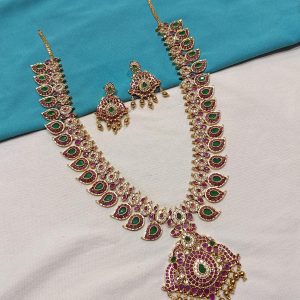 V811 - beautiful kempu and pachalu neckset