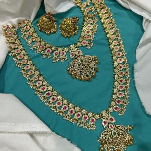 V820 - beautiful bridal wear neckset sets