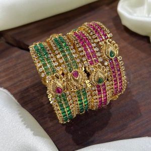 V836 - peacock feathers design with pachalu kempu stones bangles