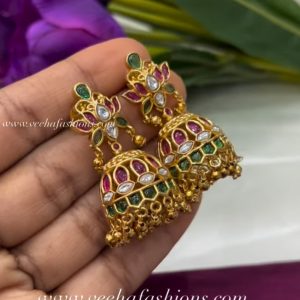 V976 - gold copy earrings with kempu stones
