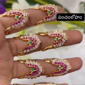 V921 - pure panchaloham vanky finger ring