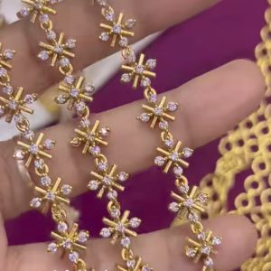 V0170 - Most demanded dimond replica hipchain