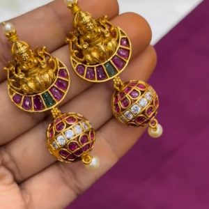 V0198 - high quality pure panchaloham nakshi earrings